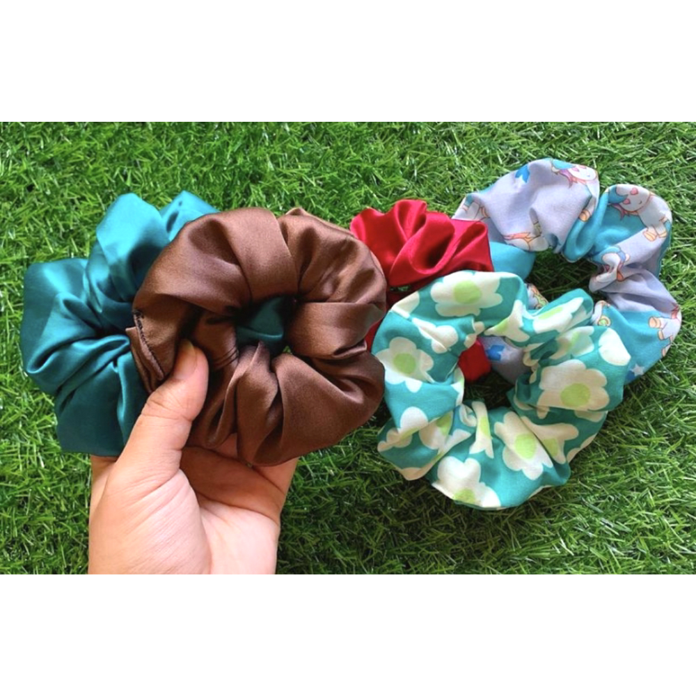 
                  
                    Printed Multicolour Scrunchies (Pack of 5)
                  
                