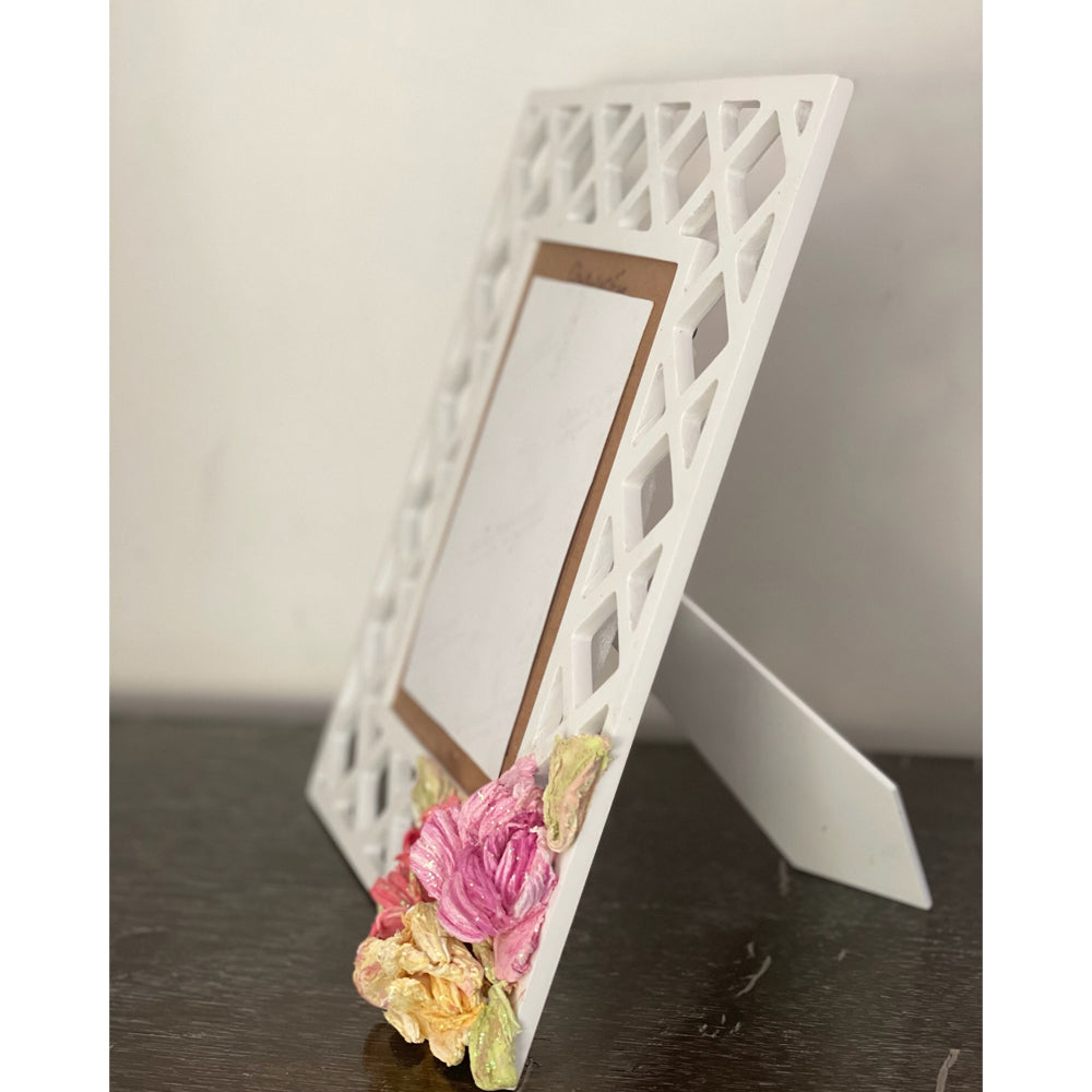 
                  
                    Handmade Photo Frame
                  
                