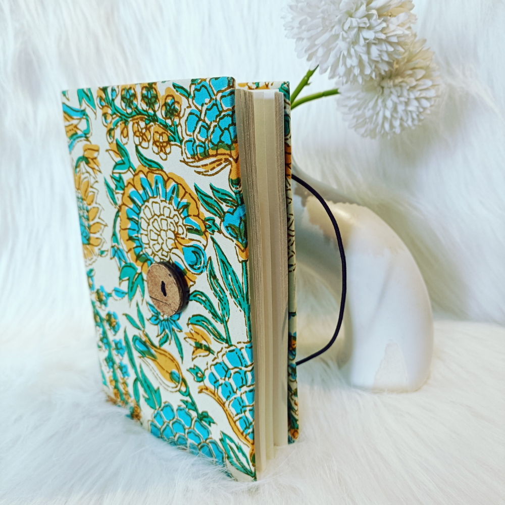 
                  
                    Empower Studio Ferns of Hills Fabric Cover Notebook
                  
                