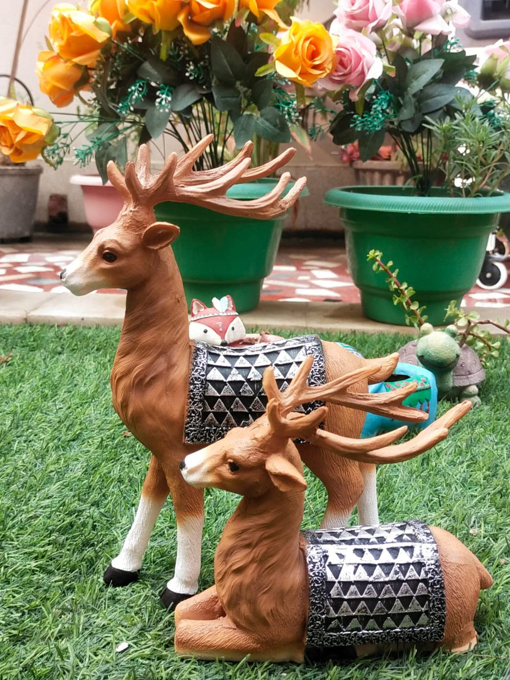 Deer Pair Showpieces (Set of 2)