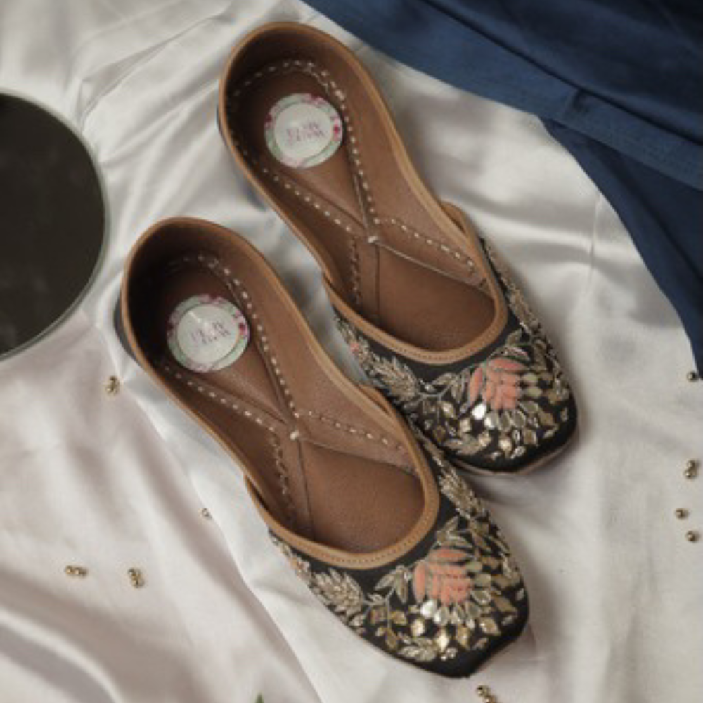 
                  
                    Double-Cushioned Hand-embroidered Jhuttis
                  
                
