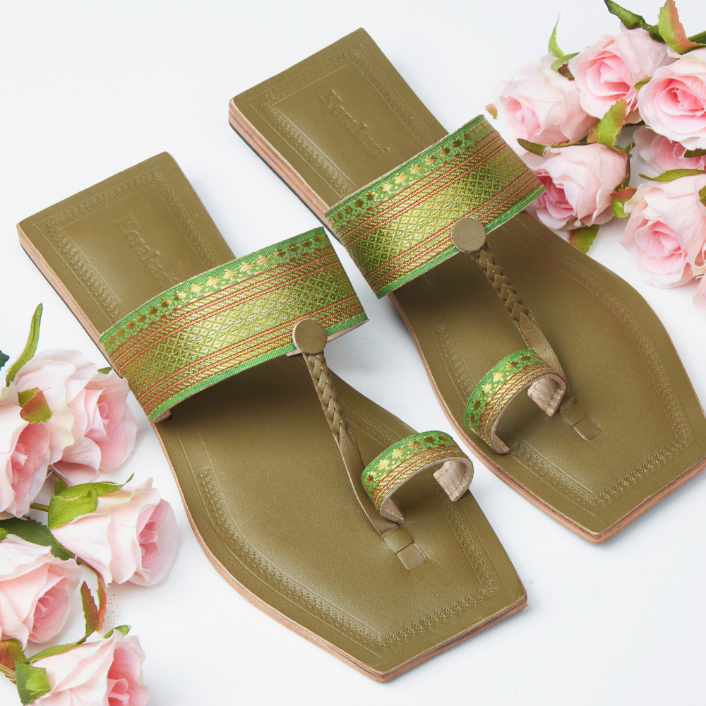 Korakori Jari Lime Kolhapuri Slippers