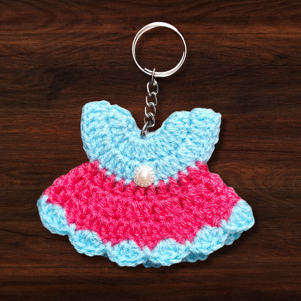 Ravelry: Crochet Dress Keychain pattern by Diayani Sukardi