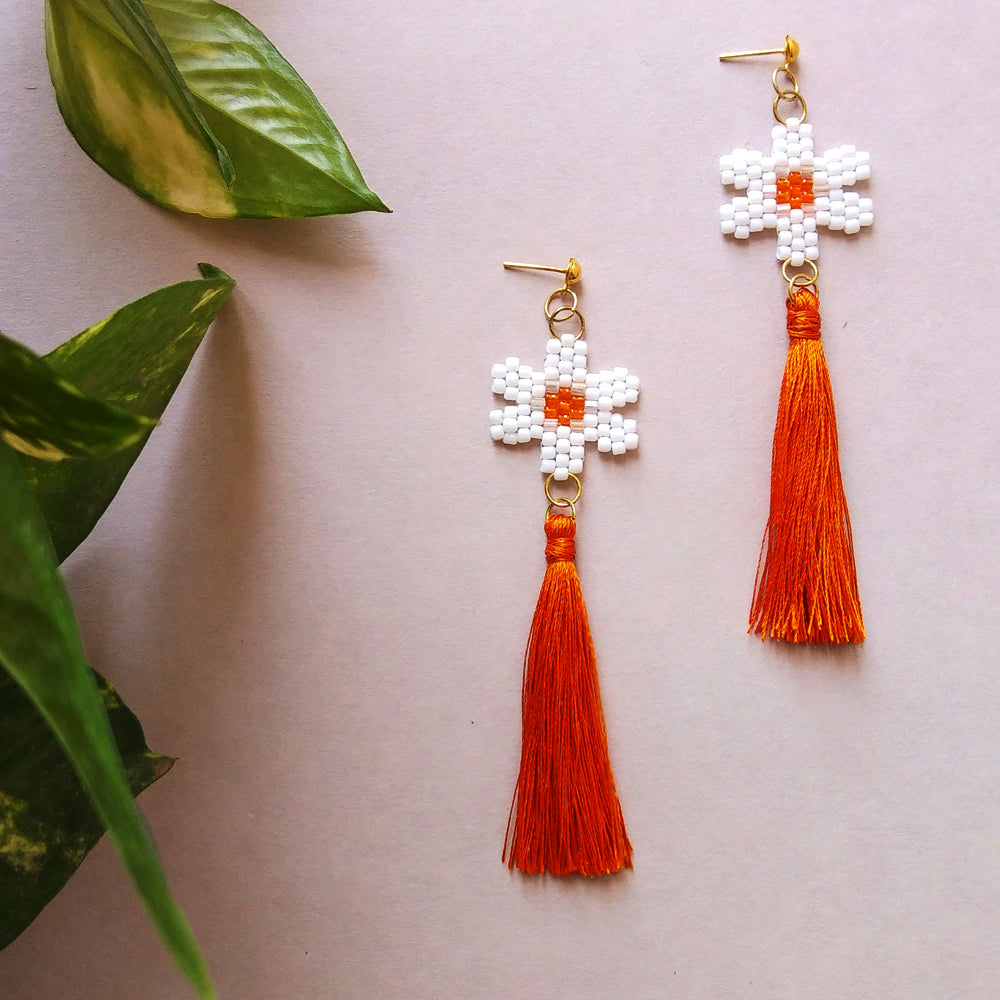 Daisy Dangle Earrings