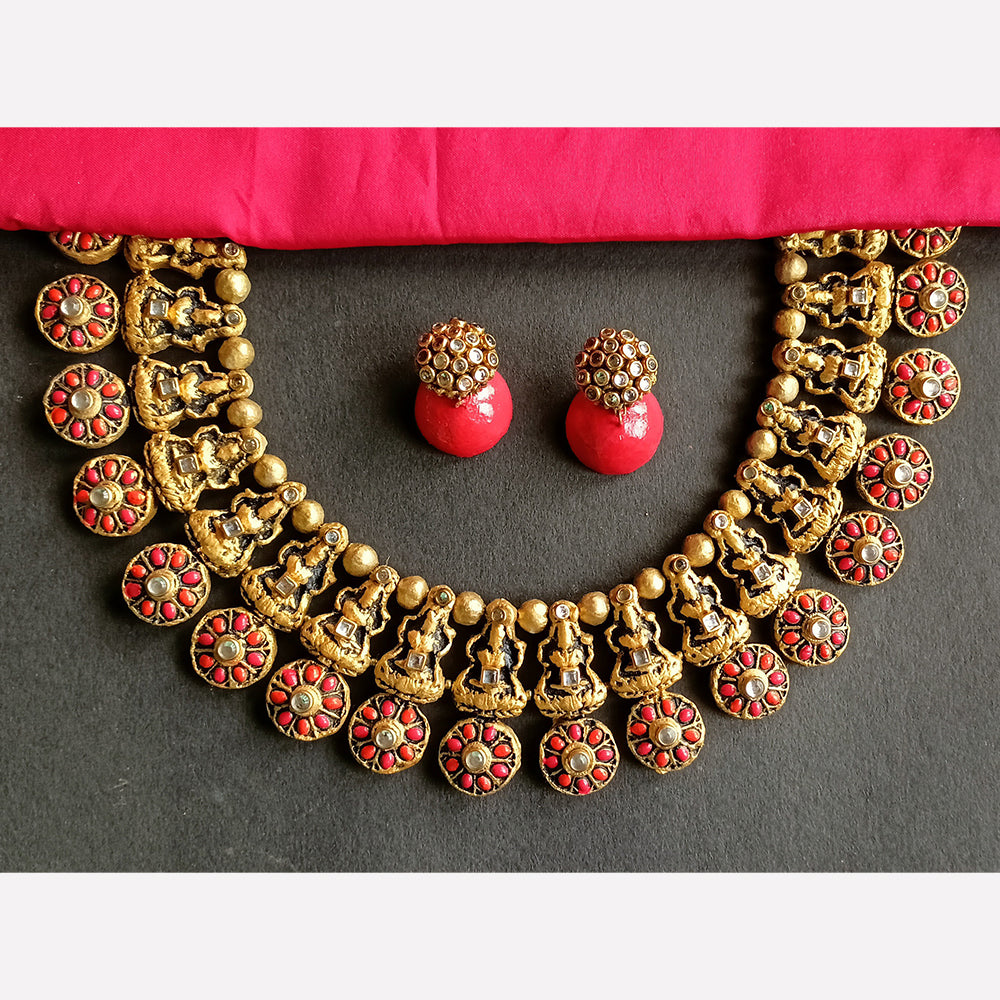 Lakshmi Collar Necklace with Earrings