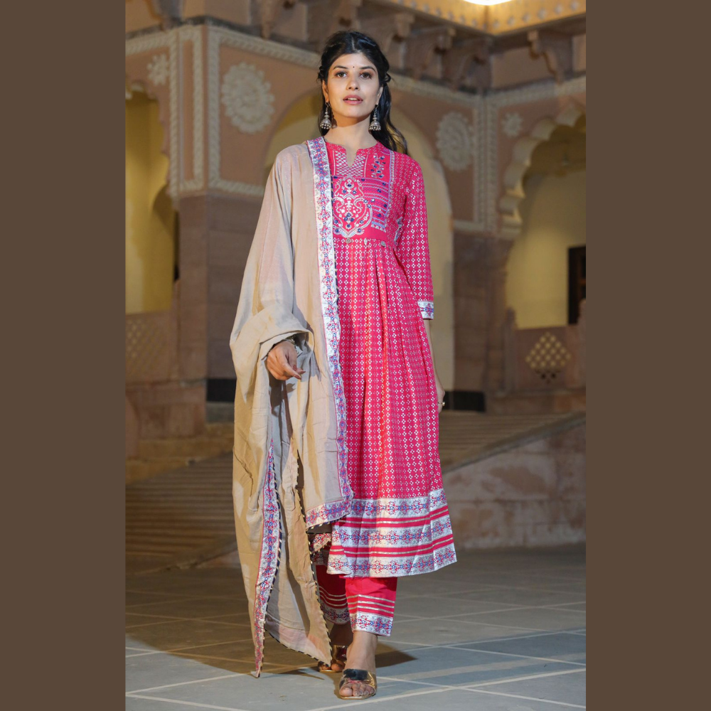 Designer Pink Salwar Suit