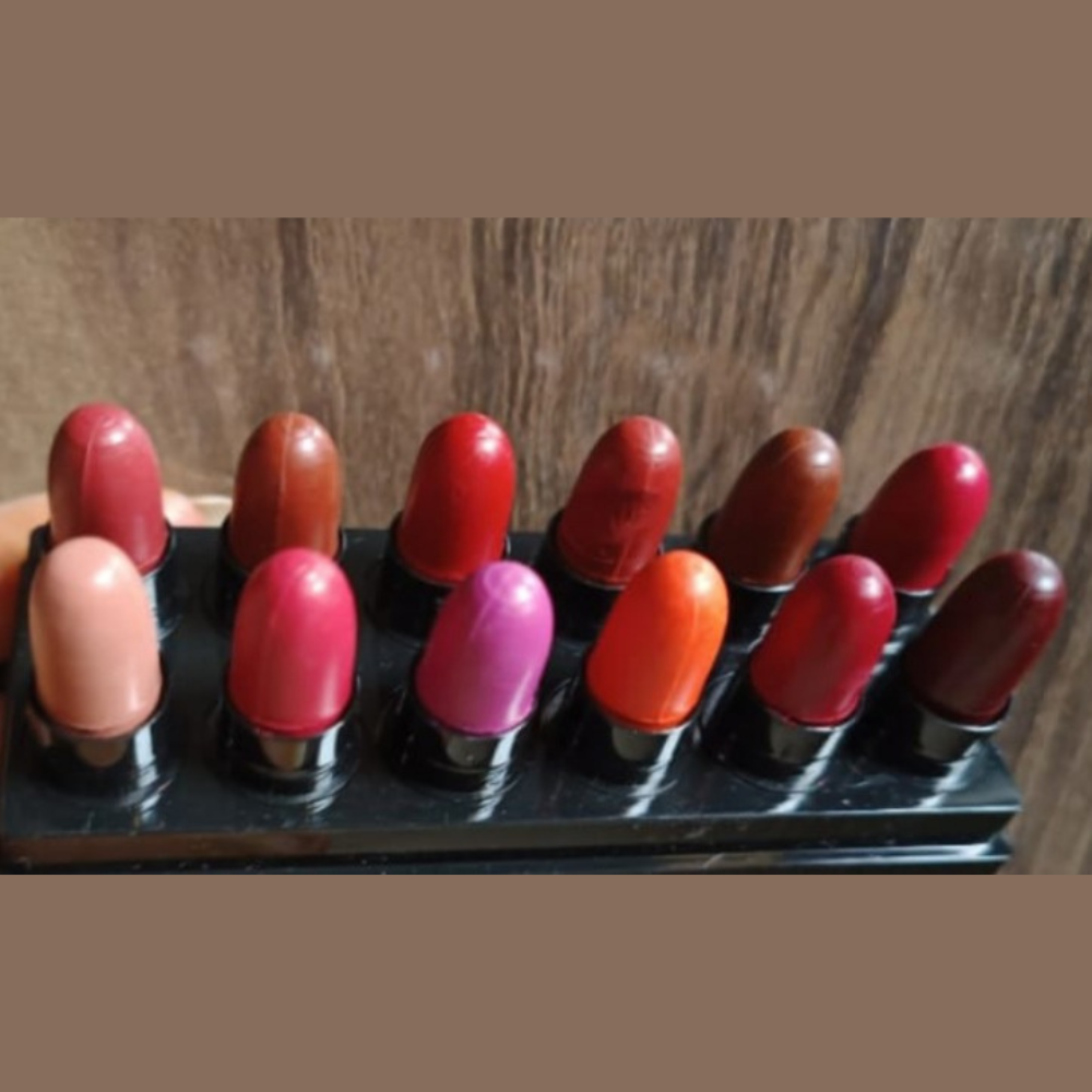 
                  
                    Handmade Mini Lipsticks (Pack of 12)
                  
                
