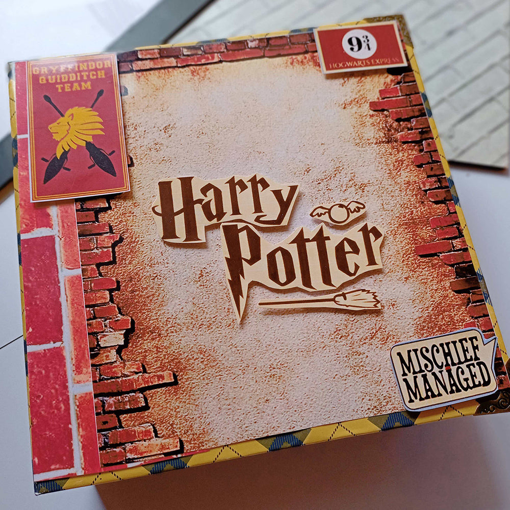 Scrapbook Mini Album - Harry Potter Theme 
