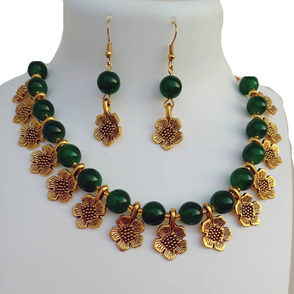 Green Pearl Necklace