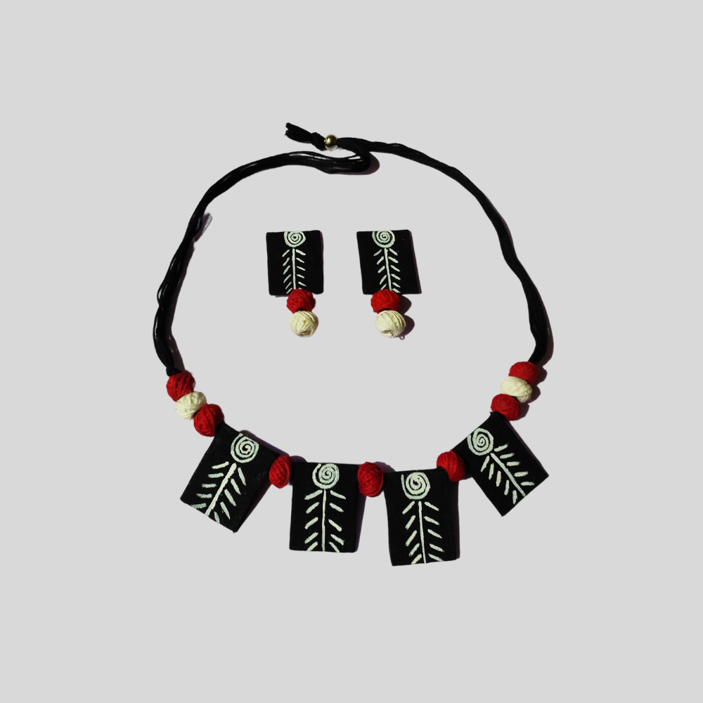 Cloth Fabric Choker with Earrings