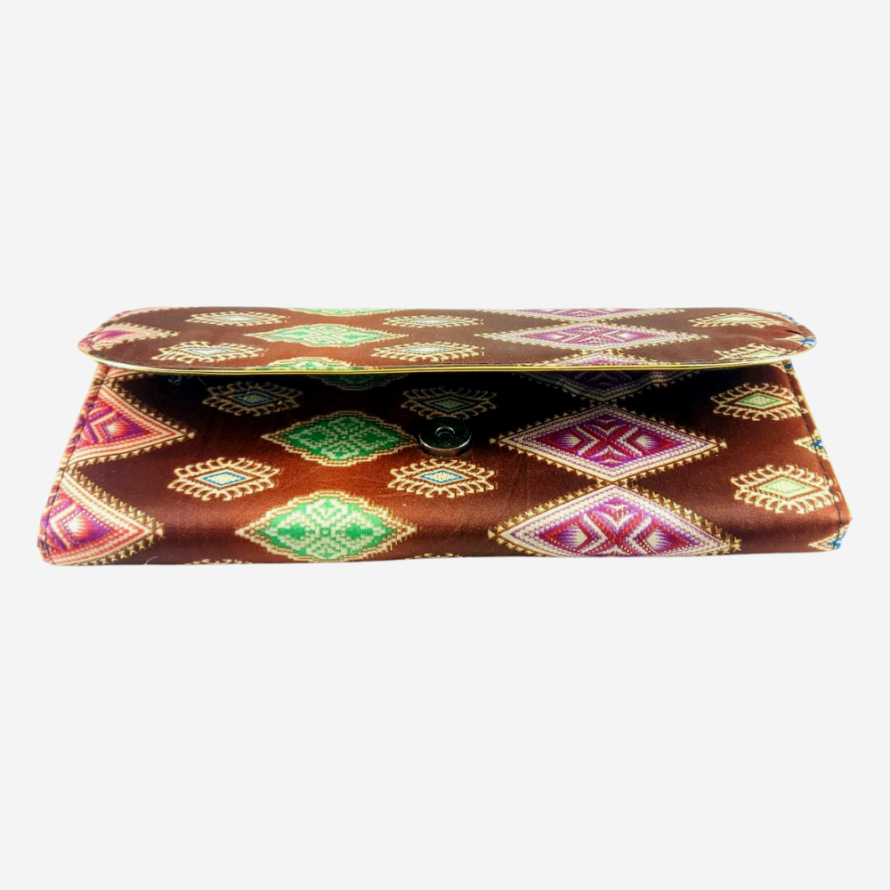 
                  
                    Elegant Handmade Faux Silk Clutch Bag
                  
                