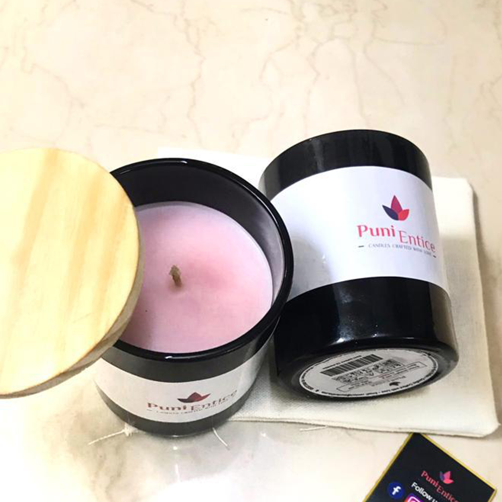 
                  
                    Luxury Candles
                  
                