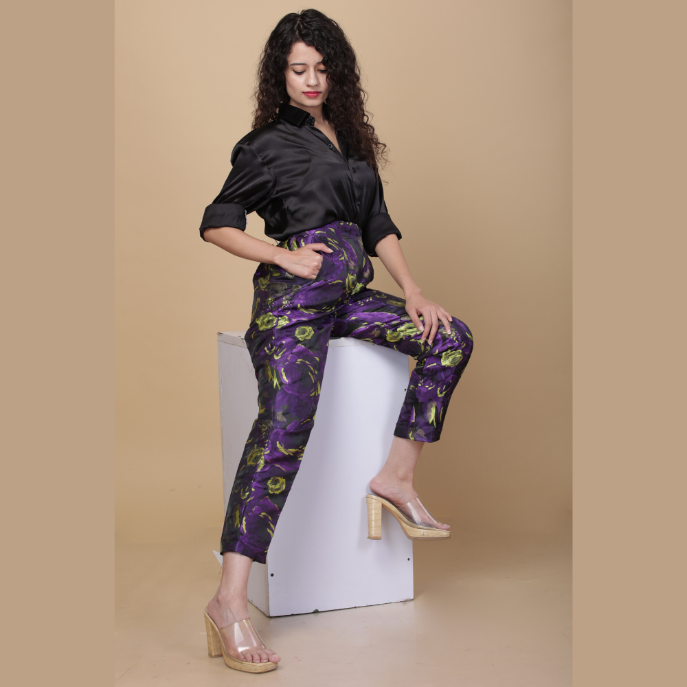 Floral Jacquard Trousers for a Stylish Spring Look