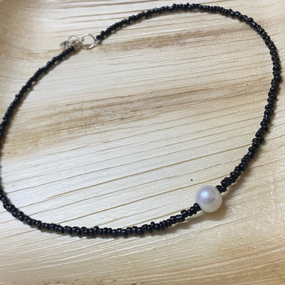 
                  
                    Black Chain with Pearl
                  
                