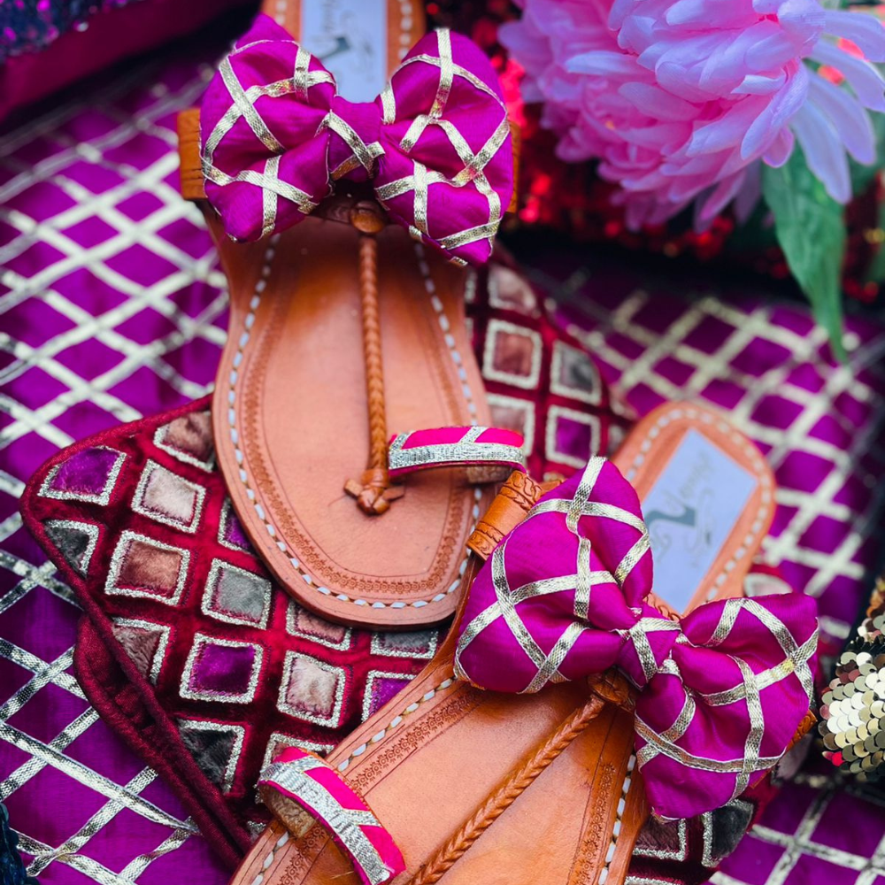 Gotapatti Bow Kolhapuri Sandals