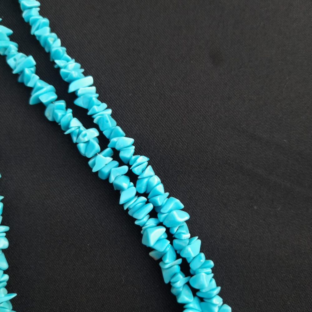 
                  
                    Blue Chip Agate Beads Double Layer Neckpiece
                  
                