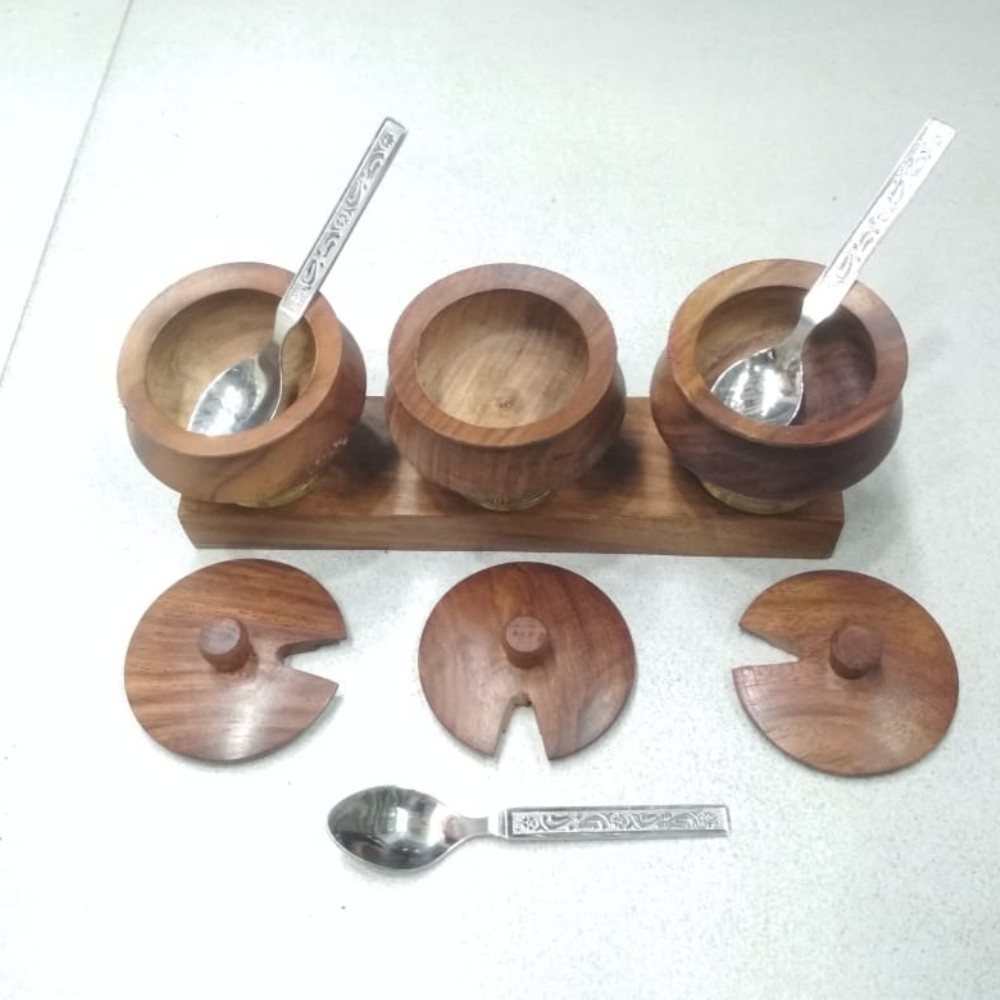 
                  
                    Kitchen Bowl with Lids and Spoons (Set of 3)
                  
                