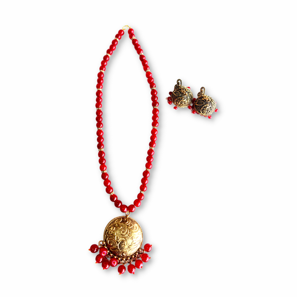 Vedaj Maroon Beads Antique Gold Necklace Set