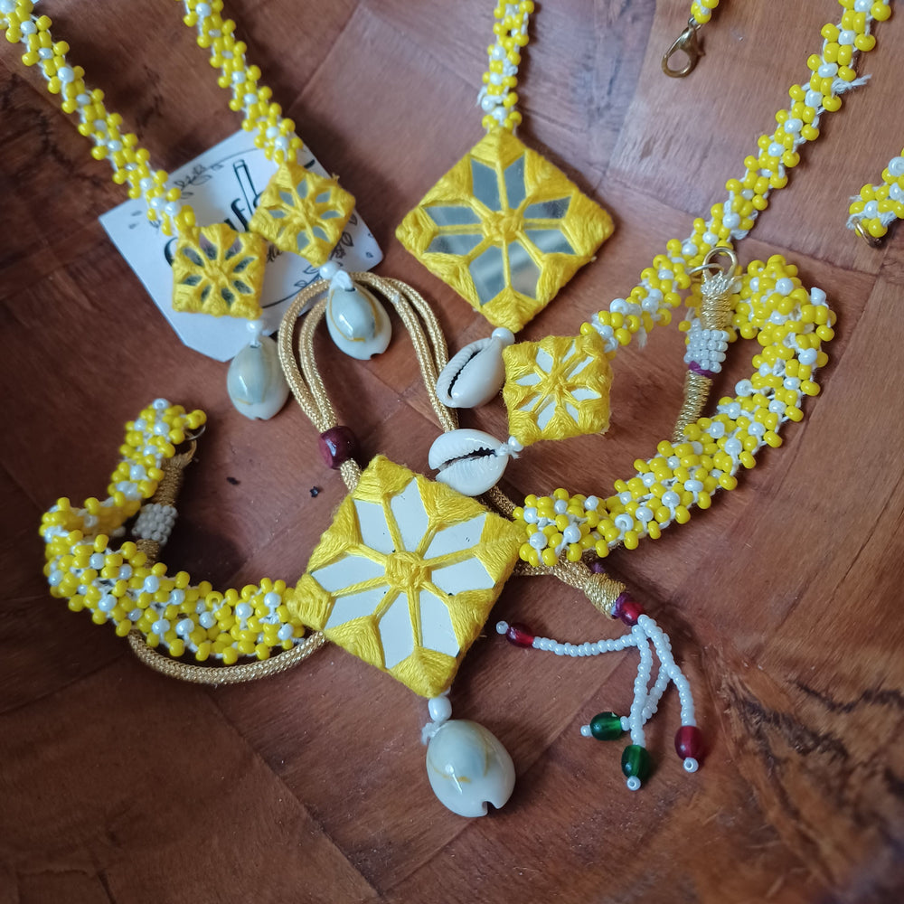 
                  
                    Haldi Jewellery Set
                  
                