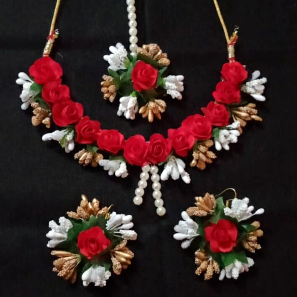 
                  
                    Flower Jewellery Set
                  
                