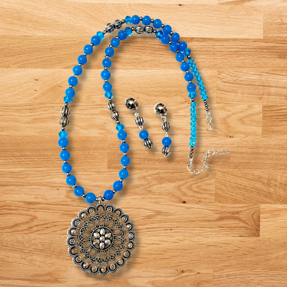 
                  
                    Charming Blue Necklace Set
                  
                