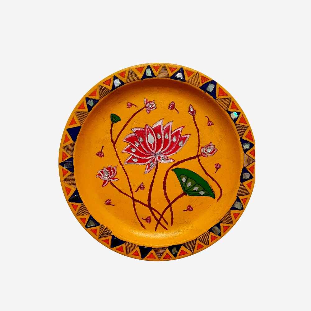 
                  
                    Plate Painting
                  
                